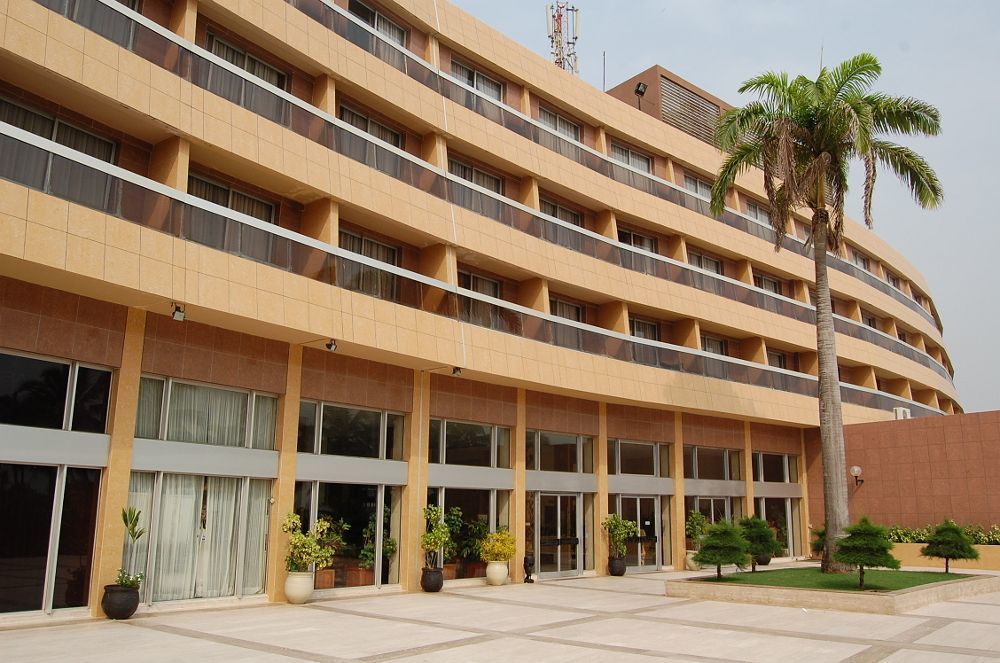 Benin Marina Hotel Котону Экстерьер фото